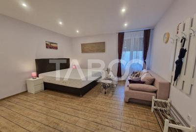 Garsoniera moderna de vanzare 32 mpu in centrul istoric al S