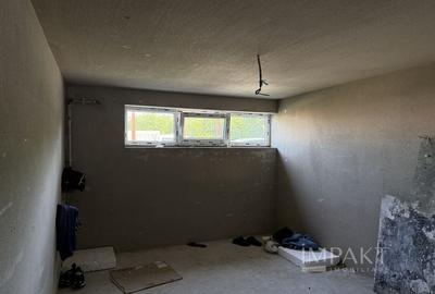 Case cuplate la liziera padurii , ideale pentru 2 familii ! - 35