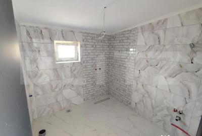 Casă cu 4 camere cu Teren 450 Mp în Central - 2