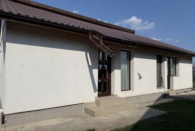 Casă cu 3 camere cu Teren 510 Mp în Vidra - 1