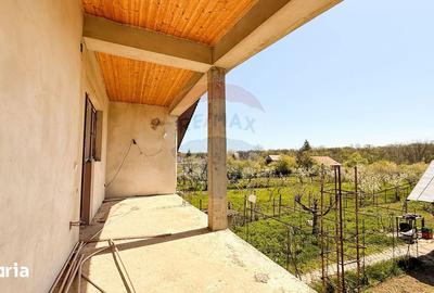 Casă cu 7 camere cu Teren 1592 Mp în Periș - 9