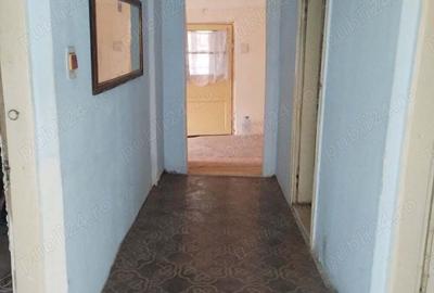 Casă cu 4 camere cu Teren 310 Mp în Central - 3