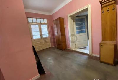 Casă cu 3 camere cu Teren 1439 Mp în Săcueni - 5