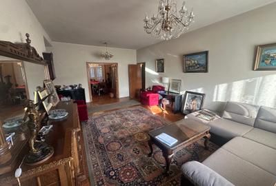 Apartament cu 4 camere decomandat în Unirii - 3