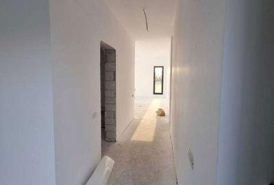 Casă cu 3 camere decomandat în Valu lui Traian - 1