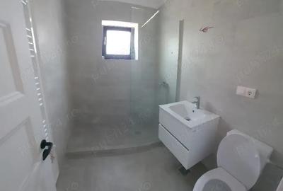 Posibilitate RATE-LA CHEIE-apartamente 64000 E si garsoniere de la 49500 E - 2