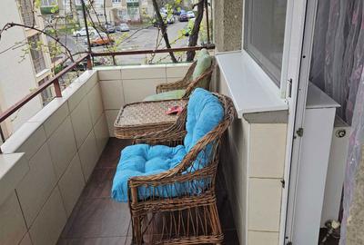 Apartament cu 3 camere decomandat în Decebal - 3