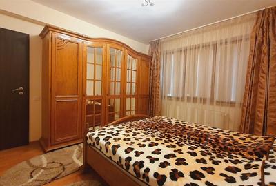 Casă individuală cu 7 camere cu Canalizare în Dobroești - 9