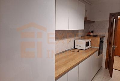 Apartament 3 camere situat in zona STADION - 15