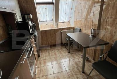 Apartament de vanzare, cu 3 camere, 65 mp, zona Vasie Aaron - 3