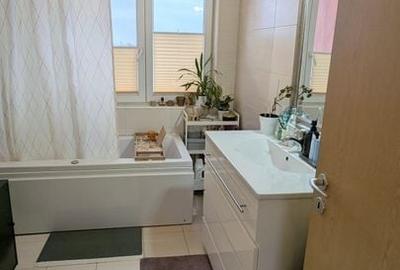 Apartament spatios 100 mp cu lift si 50 mp de terase - 19