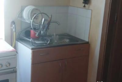 Casă cu 4 camere cu Teren 399 Mp în Central - 2