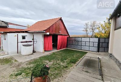 Casă cu 3 camere cu Teren 1783 Mp în Voiteg - 3