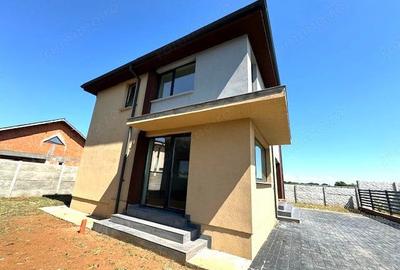 Casă cu 4 camere cu Teren 420 Mp în Central - 16