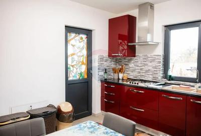 Casă cu 5 camere cu Teren 4242 Mp în Lunca (Vânători-Neamț) - 18