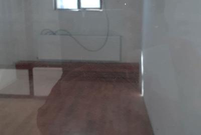 Spațiu comercial, de 15 mp, în Km 4 - 2