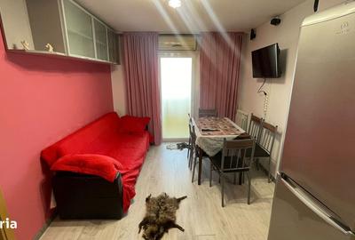 Apartament cu 2 camere decomandat în E3 - 2