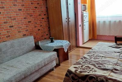 Inchiriez apartament o camera - 8