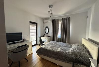 Vila superba cu foisor la  2 minute de Ghencea pe strada Safirului - 13