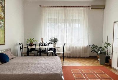 Casă cu 4 camere cu Teren 586 Mp în Central - 4