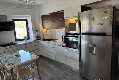 Apartament cu 3 camere decomandat în Păcurari - 4