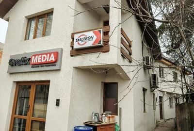 Casă cu Teren 120 Mp în Central - 2