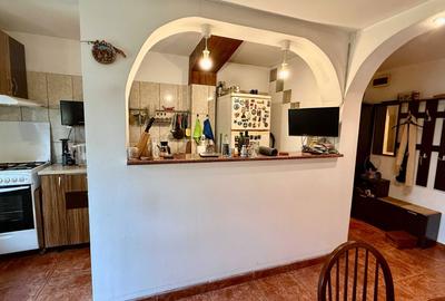 Apartament cu 2 camere decomandat în Rahova - 7