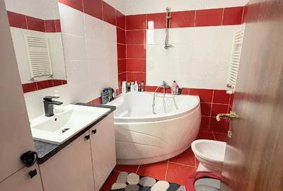 Apartament cu 3 camere decomandat în Nufărul - 3