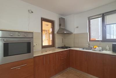 Apartament cu 3 camere decomandat în Faleza Nord - 10