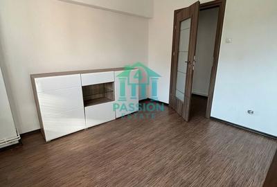 Apartament cu 3 camere decomandat în Astra - 1