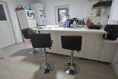 Casă cu 4 camere cu Teren 463 Mp în Central - 10