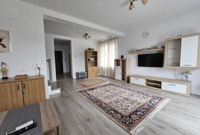 Casă individuală cu 4 camere cu Canalizare în Nord