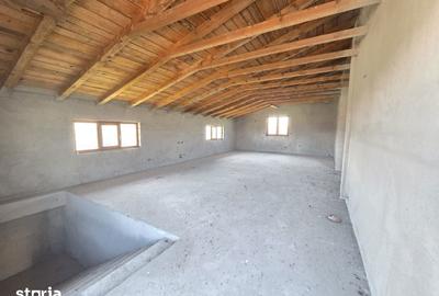 Apartament cu 3 camere decomandat în Central - 4