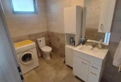 Casă cu 4 camere cu Teren 33 Mp în Central - 7