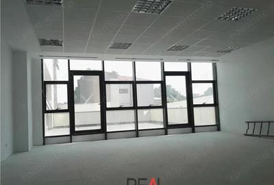 Spațiu comercial, de 360 mp, în Vatra Luminoasă - 15