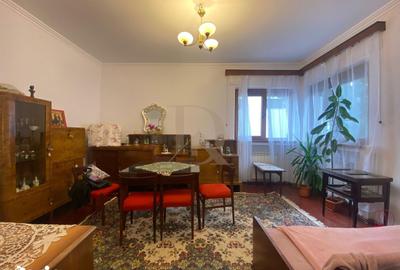 Apartament cu 3 camere, mobilat în Copou