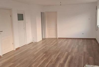Casă cu Teren 350 Mp în Cojasca - 5