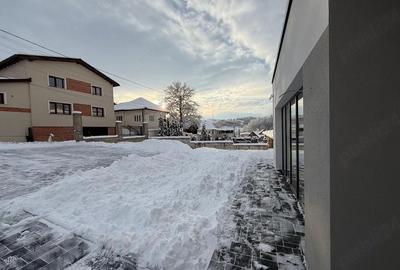Casă cu Teren 800 Mp în Feleacu - 2