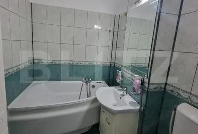 Apartament de 3 camere, decomandat, zona Rovine, Borcanul cu miere - 14