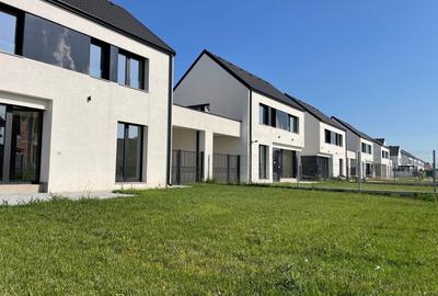 Monarch Soleil - duplex cu cartport auto din constructie / curte amenajata Monarch Soleil - duplex cu cartport auto din constructie / curte amenajata - 2