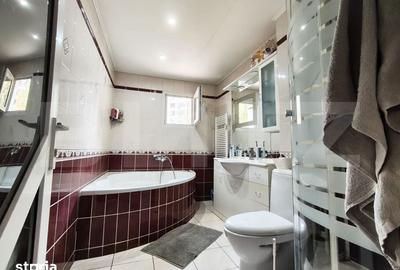 Apartament cu 3 camere în Decebal - 1