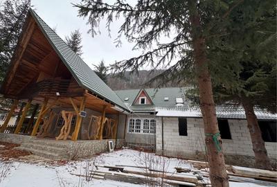 Casă cu 4 camere în Lepșa - 3