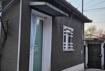 Casă cu 4 camere în Central - 10