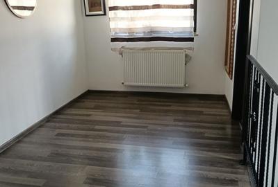 Casă cu 4 camere în Lunca Cetățuii - 1