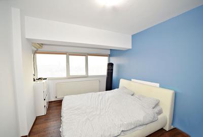 Apartament cu 4 camere decomandat, mobilat în Podul de Fier