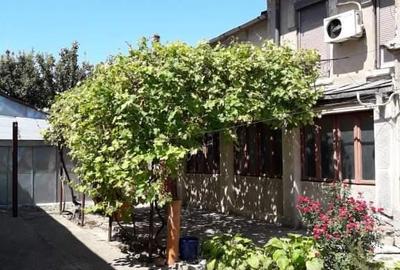 Casă cu 6 camere cu Teren 540 Mp în Central - 9