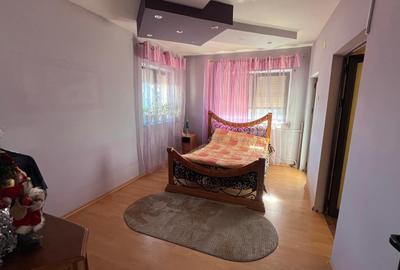 Casă individuală cu 6 camere cu Canalizare în Exterior Vest - 9