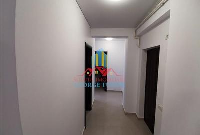Inchiriere apartament 3 camere Militari Residence - 3