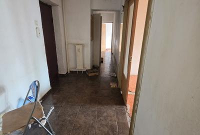 Apartament cu 3 camere decomandat în Giulești - 8