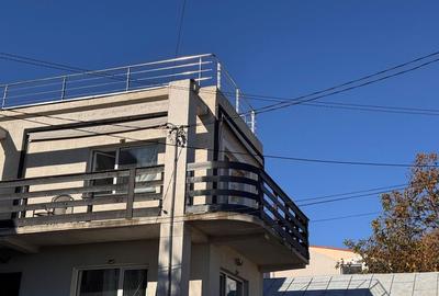Casă cu 3 camere în Albești - 2
